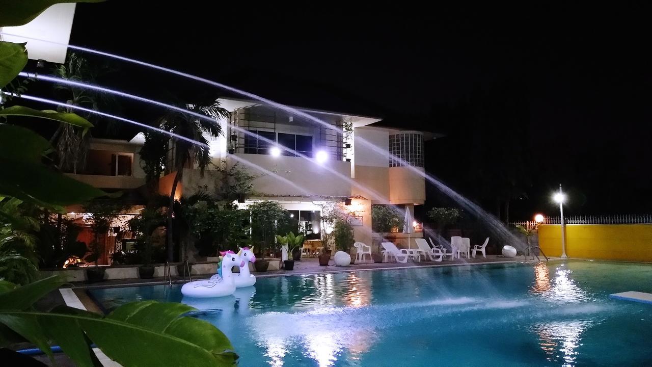 Asias Boutique Club /The Homestays Rangsit Exteriér fotografie
